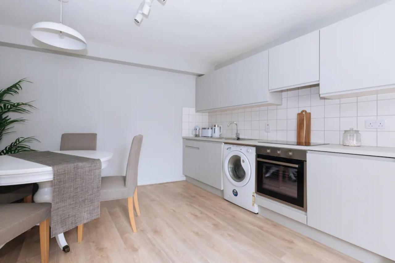 Апартаменти Relaxing 1Bd Flat With A Roof Terrace - Portobello Дублін Екстер'єр фото
